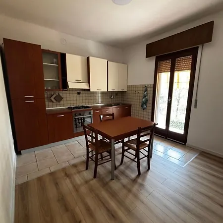 Via Tomba * ורונה